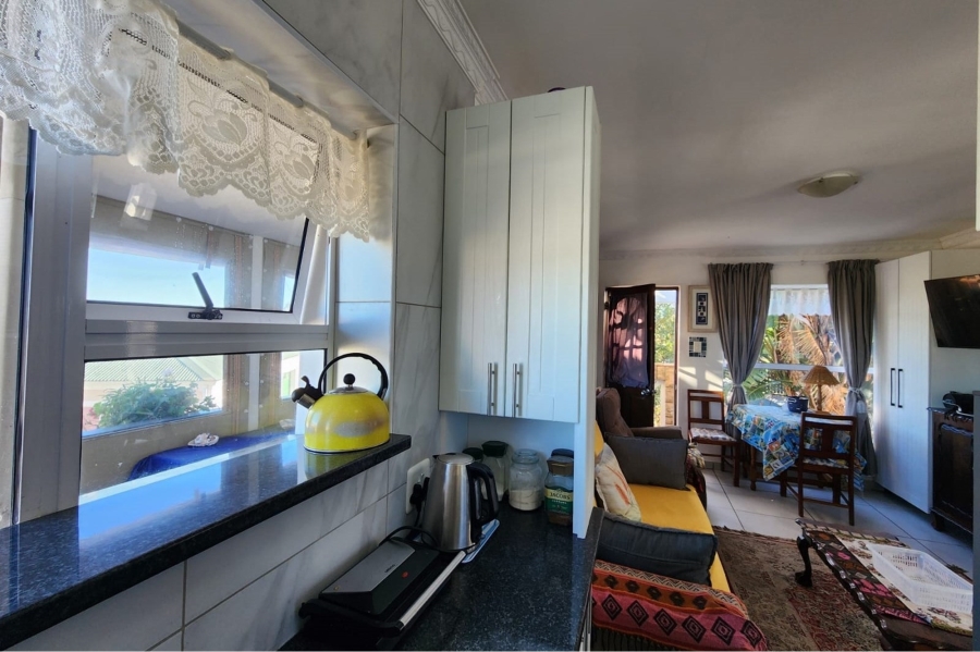 2 Bedroom Property for Sale in Marina Martinique Eastern Cape